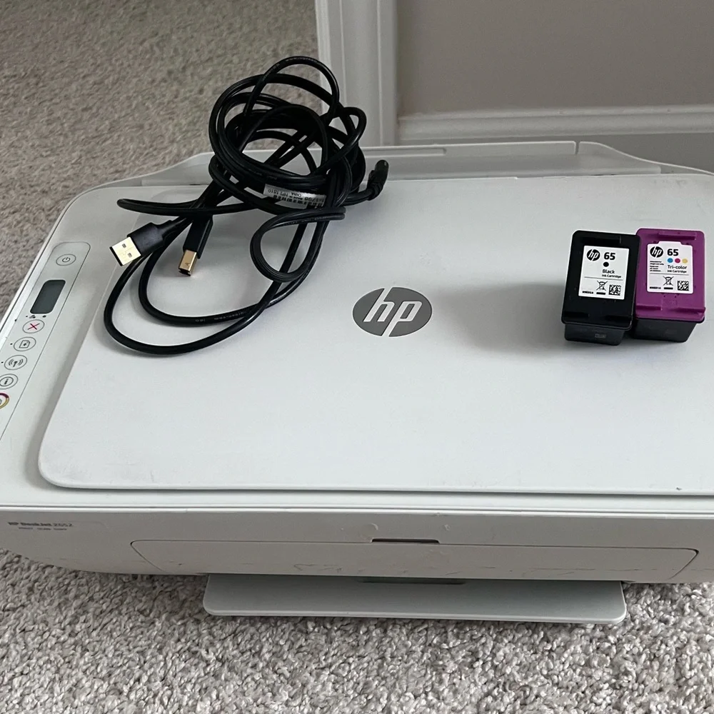 HP White All-in-One Printer with Gray Accents